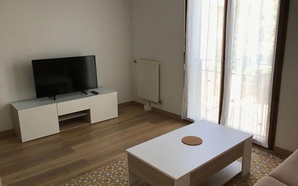 Appartement à louer    1 pièce •  Compiègne