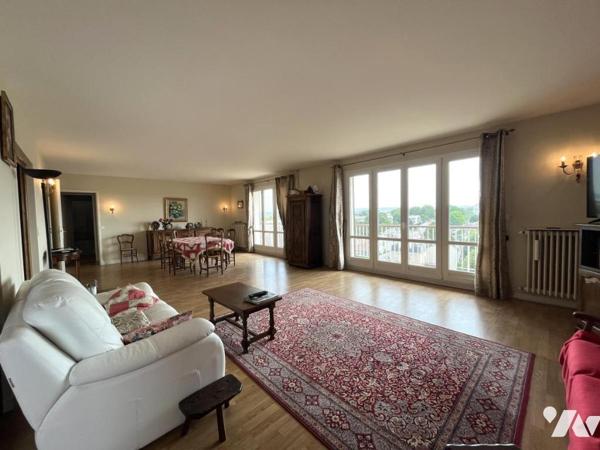 REIMS - Appartement Type 6 avec balcon et garage