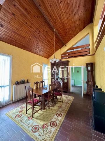 Maison 8 pièces - 250m²