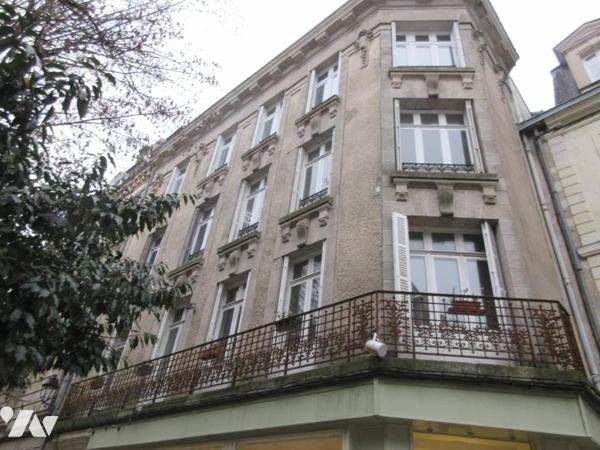 VANNES HYPER CENTRE MAGNIFIQUE APPARTEMENT DE 152m²