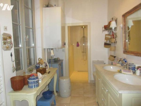 VANNES HYPER CENTRE MAGNIFIQUE APPARTEMENT DE 152m²