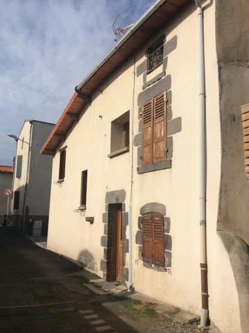Maison
         6 pièces
        - 120 m² 218 150 € *