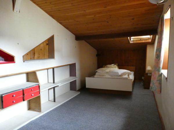 Maison
         6 pièces
        - 120 m² 218 150 € *