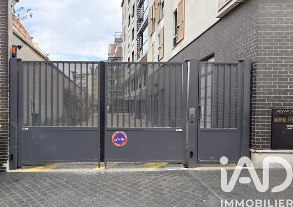 Parking à vendre 12 m² Paris 11