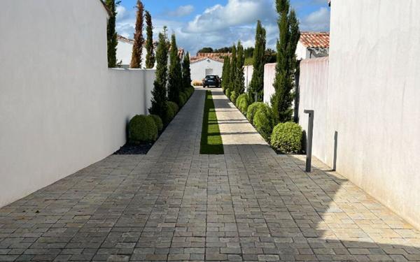 Maison à vendre    5 pièces •  Sainte-Marie-de-Ré