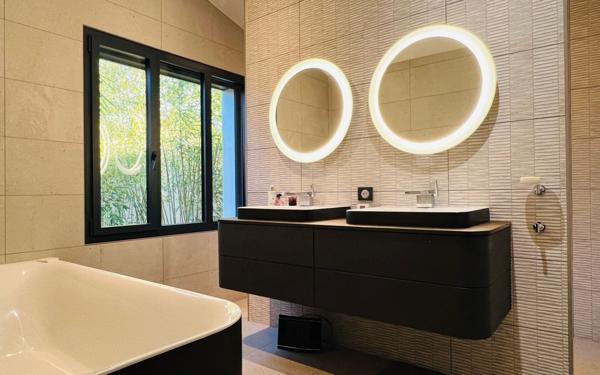 Maison à vendre    5 pièces •  Sainte-Marie-de-Ré