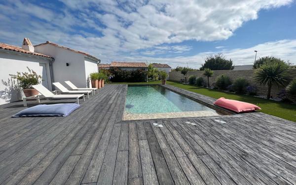 Maison à vendre    5 pièces •  Sainte-Marie-de-Ré