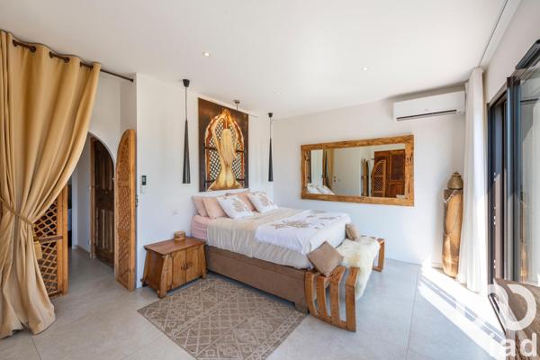 Maison à vendre 6 pièces 185 m² Sainte-Maxime