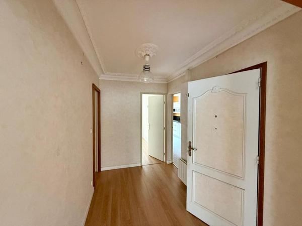 BEL APPARTEMENT T3 - CENTRE VILLE BORDEAUX