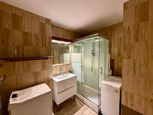 BEL APPARTEMENT T3 - CENTRE VILLE BORDEAUX