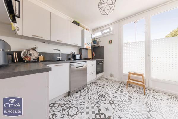Appartement à vendre 4 pièces 82.22m² Chamalières (63400)