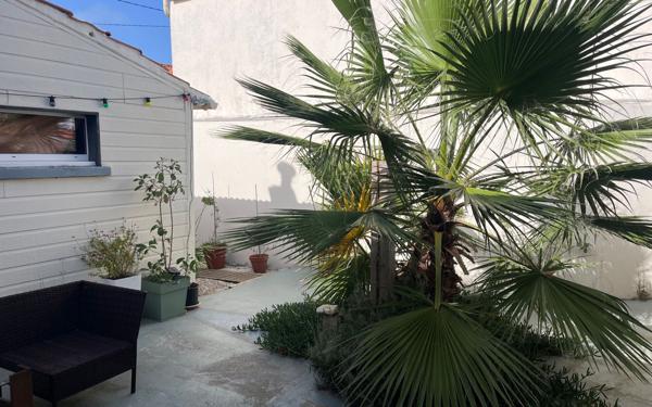 Maison à vendre    5 pièces • 126 m2 La Rochelle