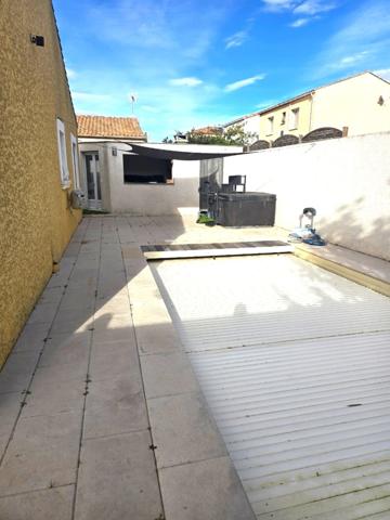 Maison à vendre 4 pièces VIAS (34)