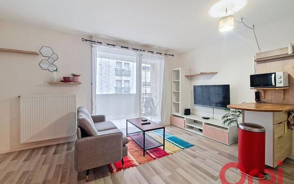 Appartement à louer    2 pièces •  Lyon 7