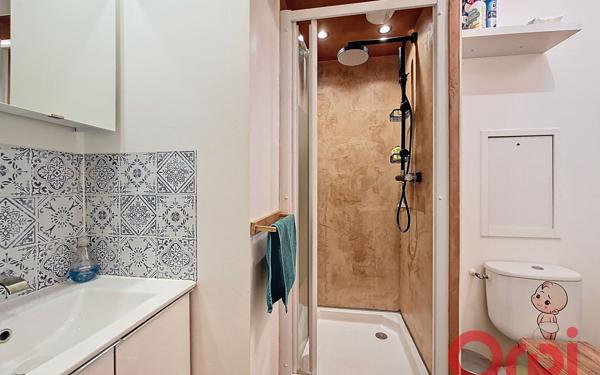 Appartement à louer    2 pièces •  Lyon 7