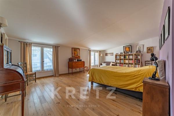 Maison vigneronne en pierre avec piscine, 5 chambres, à 20 minutes au sud de Nîmes.