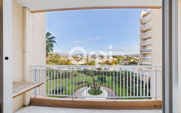 Appartement à vendre    1 pièce • 26,48 m2 Mandelieu-la-Napoule