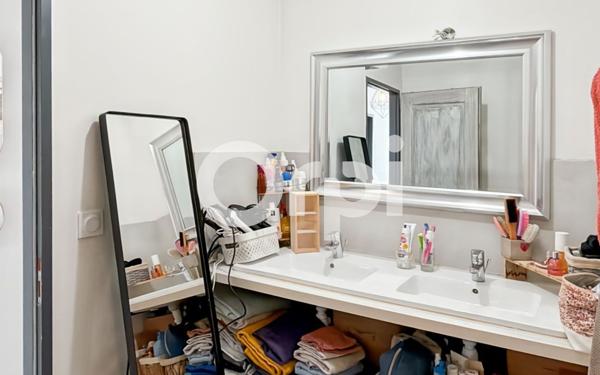 Appartement à vendre    4 pièces • 111,30 m2 Labégude