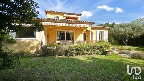 Maison 4 pièces de 150 m² à Barjac (30430)