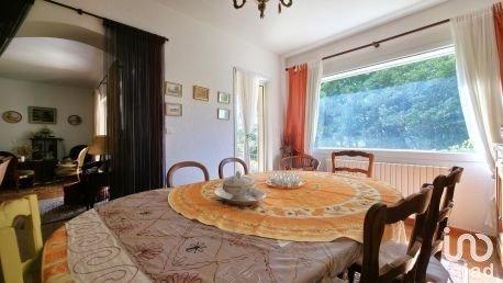 Maison 4 pièces de 150 m² à Barjac (30430)