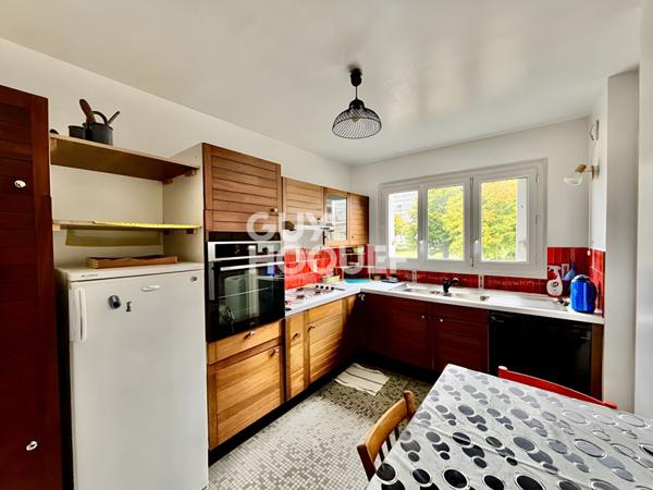 APPARTEMENT À VENDRE DE 5 PIÈCES DE 91,00 M²