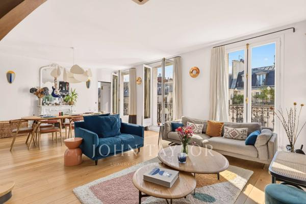 Paris VI - Luxembourg - Superbe duplex aux derniers étages avec vue dégagée et balcons
