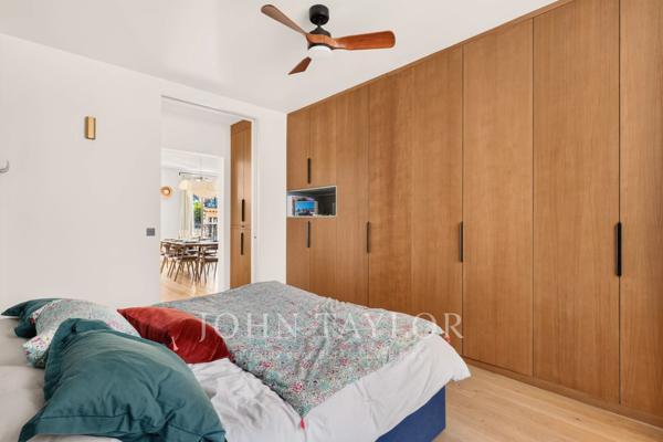 Paris VI - Luxembourg - Superbe duplex aux derniers étages avec vue dégagée et balcons