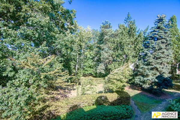 Versailles Clagny Domaine de Picardie Appartement 2 pièces 57.50 m² carrez 2ème étage avec ascenseur, balcon, cave et parking €399 000 ** - Référence 25836