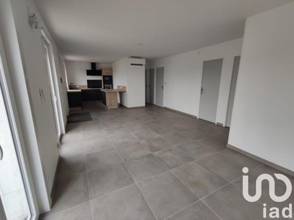 Maison 4 pièces de 72 m² à Bourbon-Lancy (71140)
