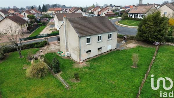 Maison 4 pièces de 72 m² à Bourbon-Lancy (71140)