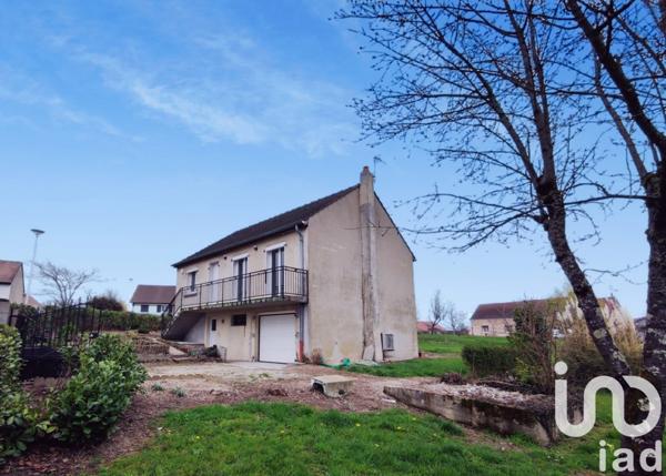 Maison 4 pièces de 72 m² à Bourbon-Lancy (71140)