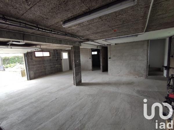 Maison 4 pièces de 72 m² à Bourbon-Lancy (71140)