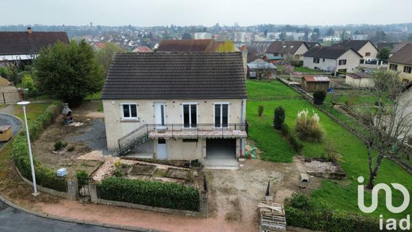 Maison 4 pièces de 72 m² à Bourbon-Lancy (71140)