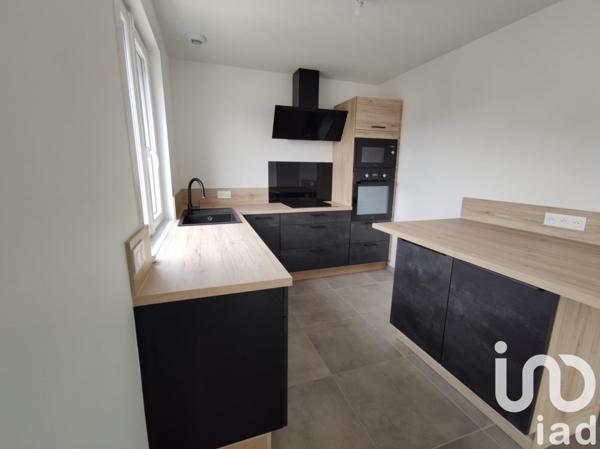 Maison 4 pièces de 72 m² à Bourbon-Lancy (71140)