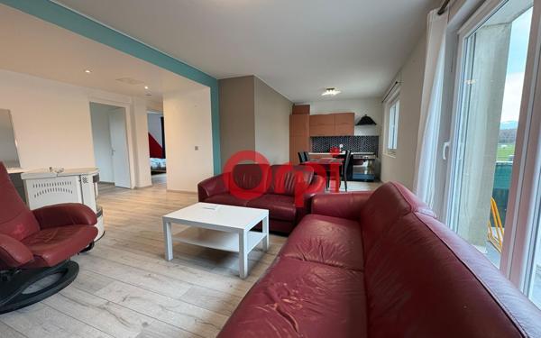 Appartement à louer    3 pièces • 82 m2 Valleiry