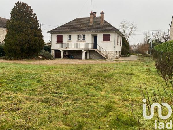 Maison 4 pièces de 70 m² à Saint-Pierre-lès-Nemours (77140)