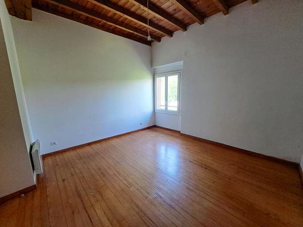 Belle demeure de type 5 à 10 min de Limoux