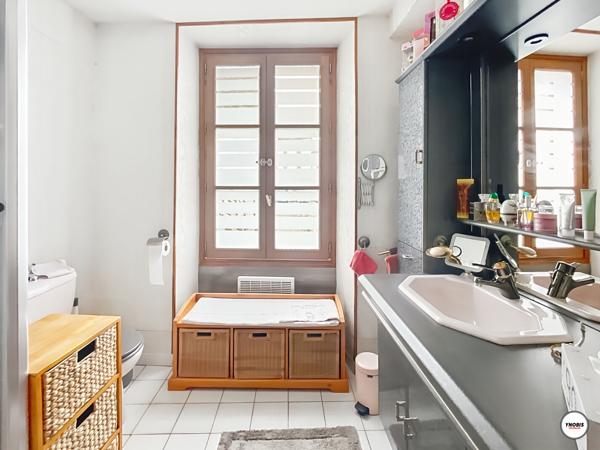 Immeuble à rénover 494 m2 Crespieres, Crespieres 78121