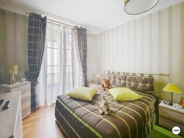 Immeuble à rénover 494 m2 Crespieres, Crespieres 78121