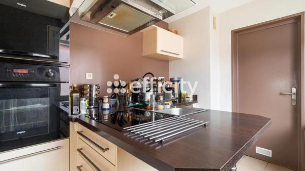 Appartement
         2 pièces
        - 60 m² Exclusivité