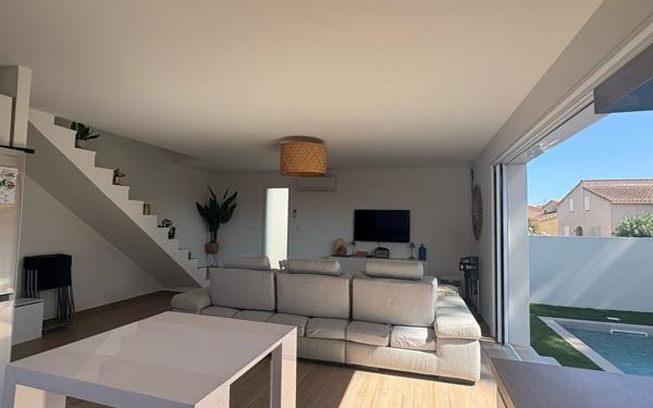 Maison à vendre    4 pièces •  Sainte-Marie