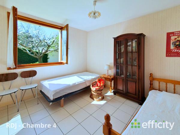 Maison 7 pièces - 191 m² Exclusivité efficity