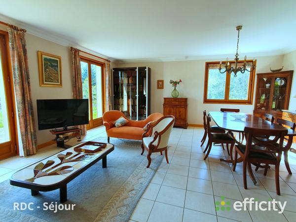 Maison 7 pièces - 191 m² Exclusivité efficity