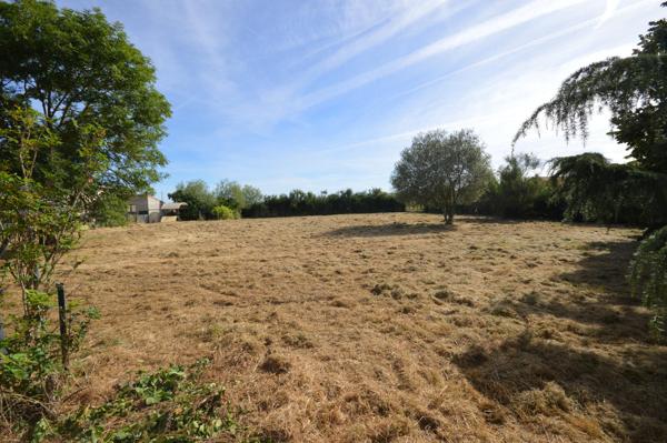 Terrain constructible 1400m² seysses proche centre