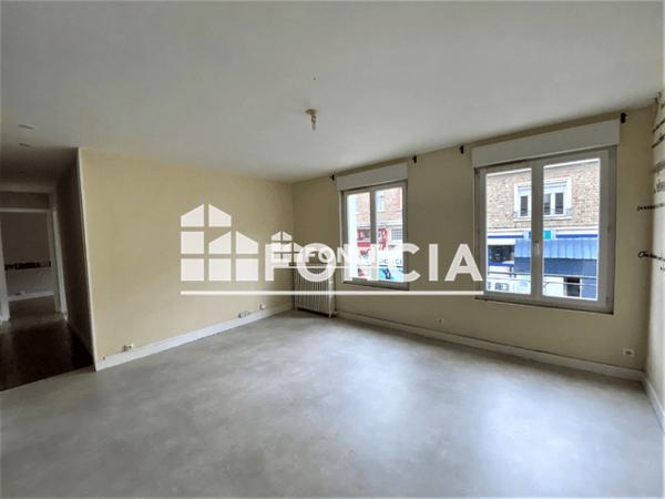 Location Appartement 4 pièces 69.42 m² - 21 RUE DES CHANOINES BUNOUST ET HERVIEUX Flers 61100