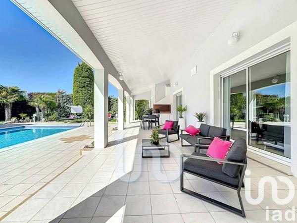 Maison à vendre 7 pièces 285 m² Bruguières