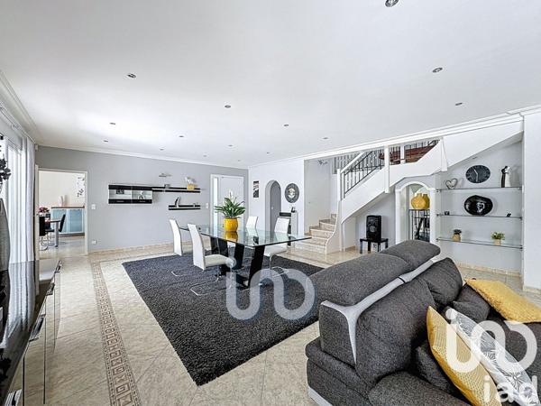 Maison à vendre 7 pièces 285 m² Bruguières