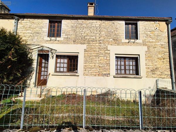 Maison à vendre à Cunfin dans l'Aube (10360), ref : 10043-372