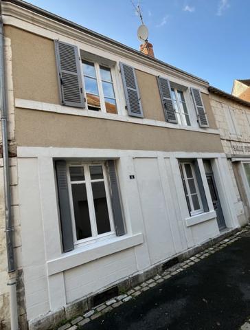 Maison à vendre |  Saint-Gaultier |  4 pièces | 100 m²