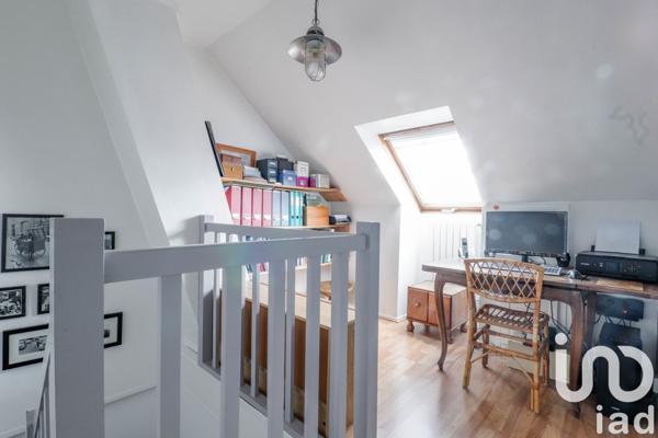 Maison à vendre 8 pièces 156 m² Magny-les-Hameaux